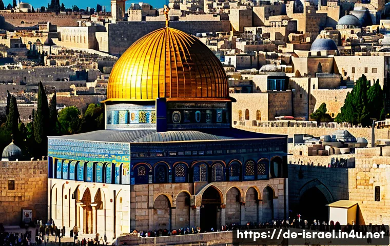 이스라엘의 기독교 및 이슬람 사원 - A panoramic view of Jerusalem’s Old City at golden hour, showcasing the architectural diversity of h...